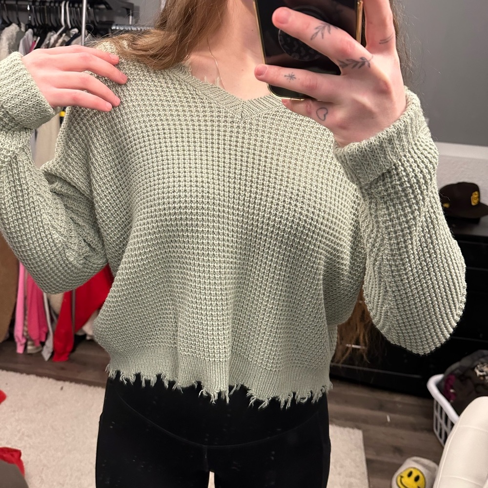 Distressed Cropped Sweater - Picture 2 of 3